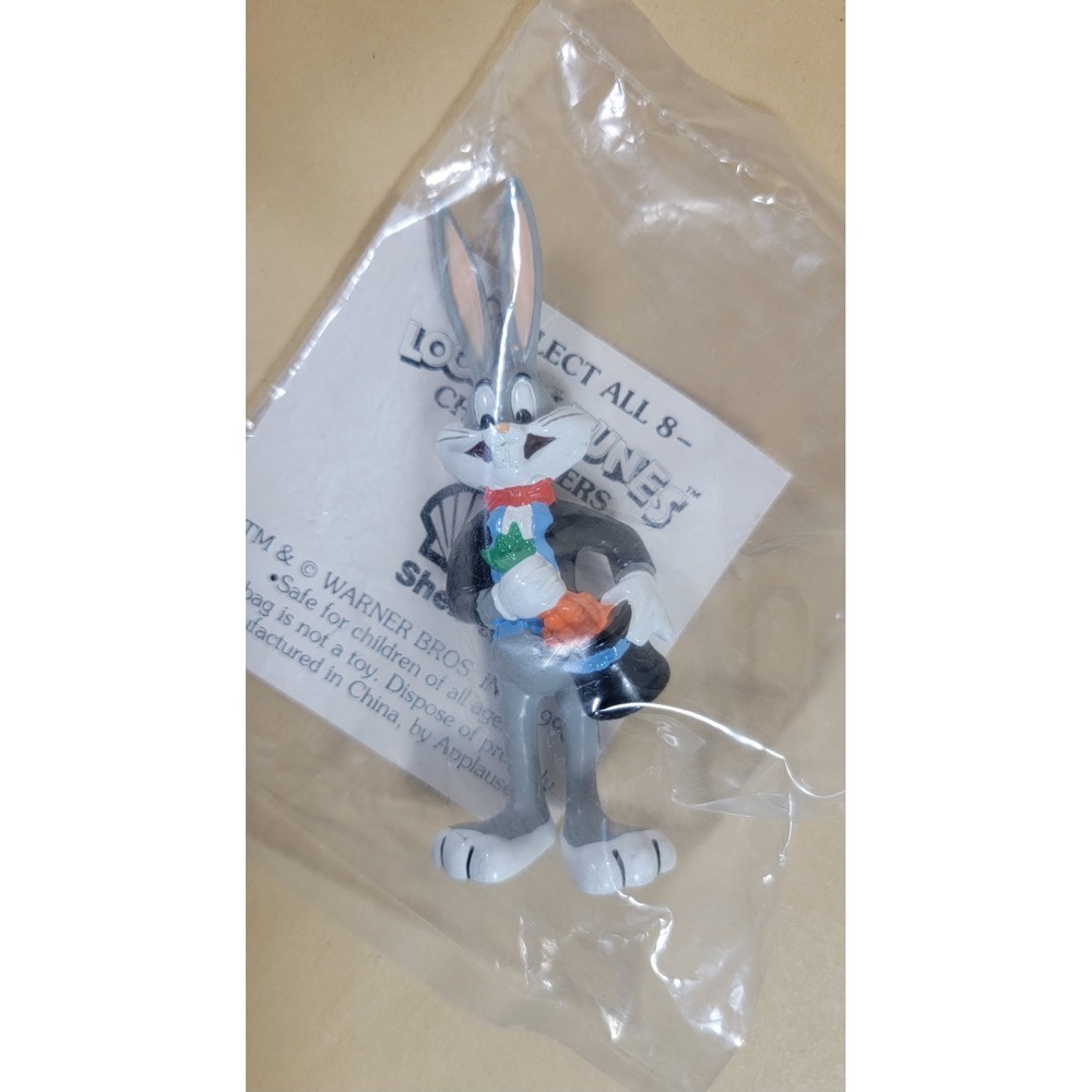Vintage 1990 Looney Tunes Bugs Bunny Magician Shell Gas Station PVC Figure NIP